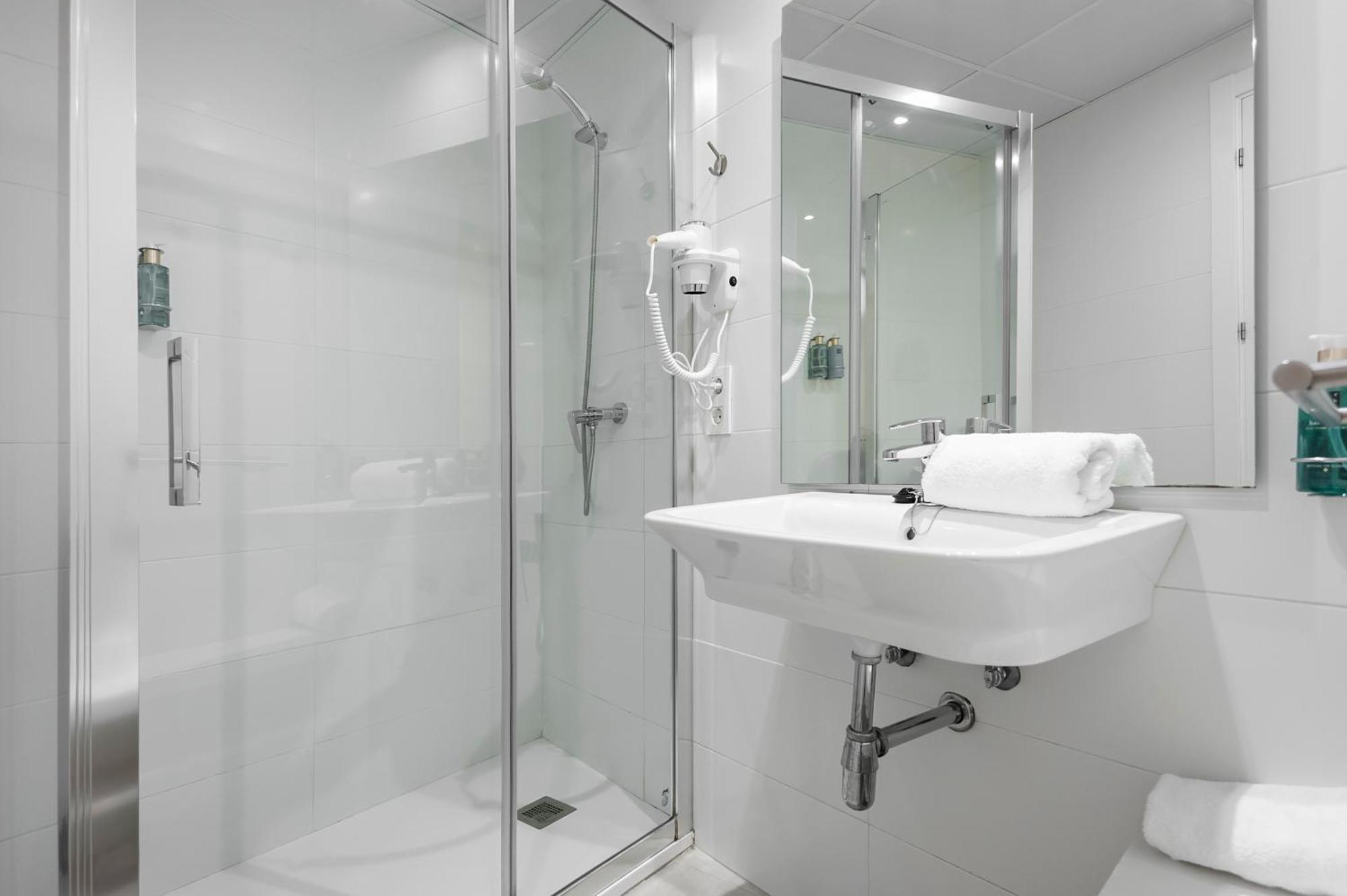 Apartamentos Isabella By Concept Flats Granada Kültér fotó